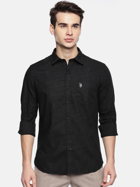 

U.S. Polo Assn. Men Black Manhattan Tailored Fit Checked Casual Shirt