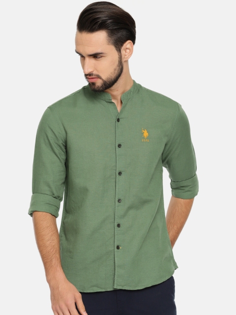 

U.S. Polo Assn. Men Green Tailored Fit Solid Casual Shirt