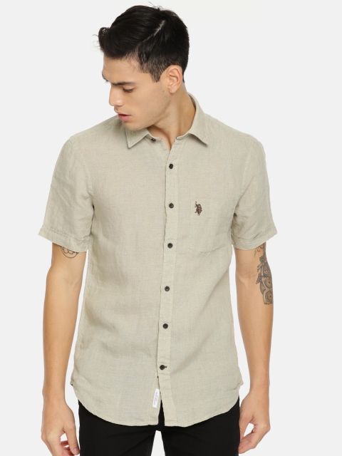 

U.S. Polo Assn. Men Beige Linen Tailored Fit Solid Casual Shirt