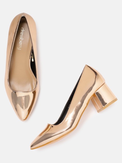 

DressBerry Women Rose Gold-Toned Solid Pumps