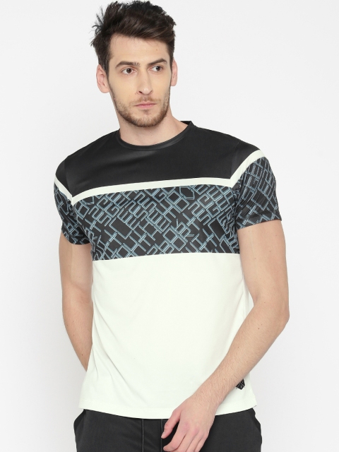 

Proline Active Men Off-White & Black Printed Round Neck T-shirt