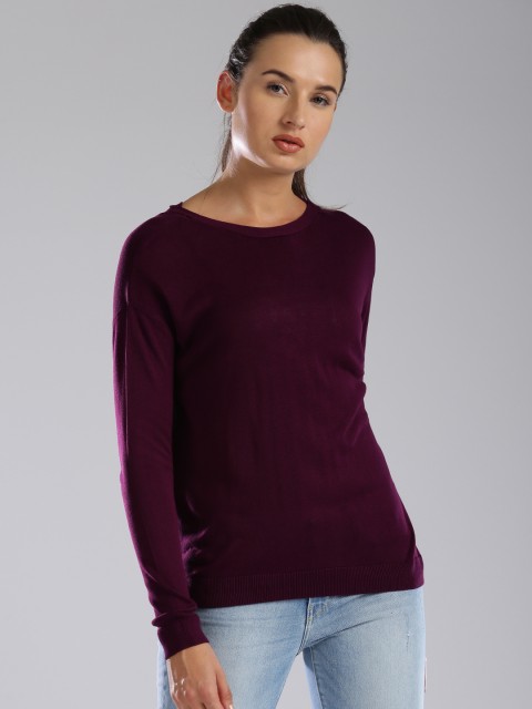 

Levis Women Burgundy Solid Pullover