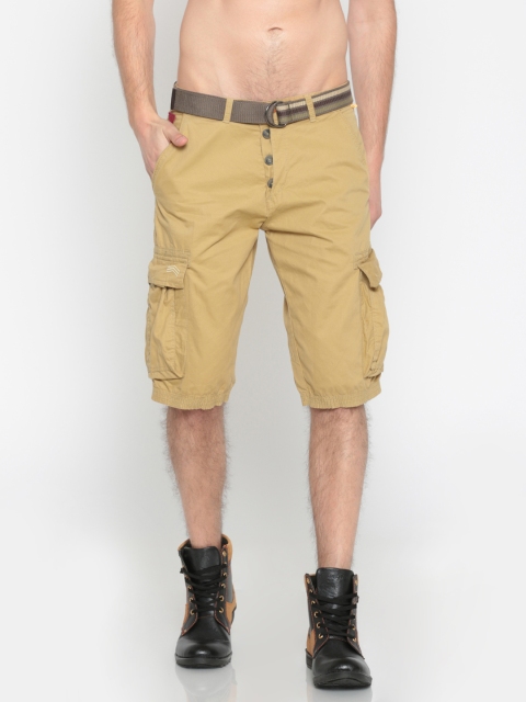 

Sports52 wear Men Beige Solid Regular Fit Cargo Shorts