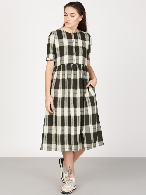 

ether Women Olive Green & Off-White Checked Gathered Dress