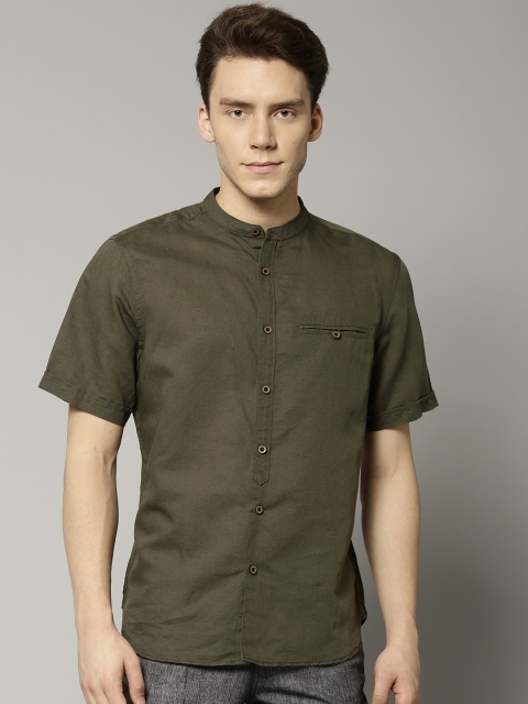 

Marks & Spencer Men Olive Green Regular Fit Solid Casual Shirt