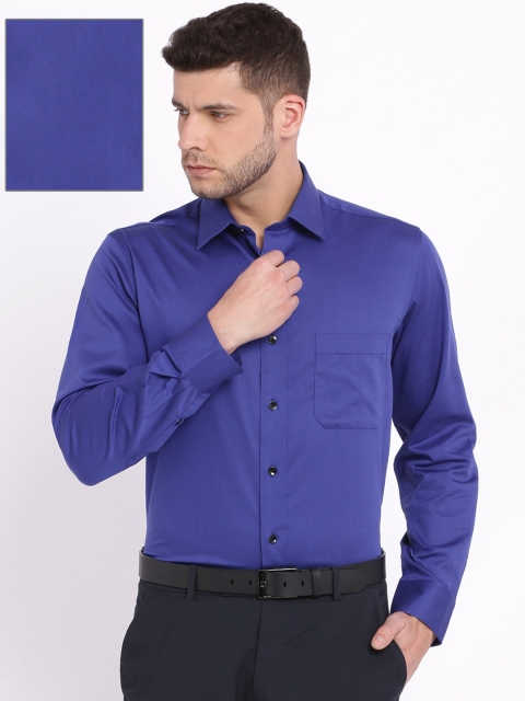 

Arrow Men Blue Regular Fit Solid Formal Shirt