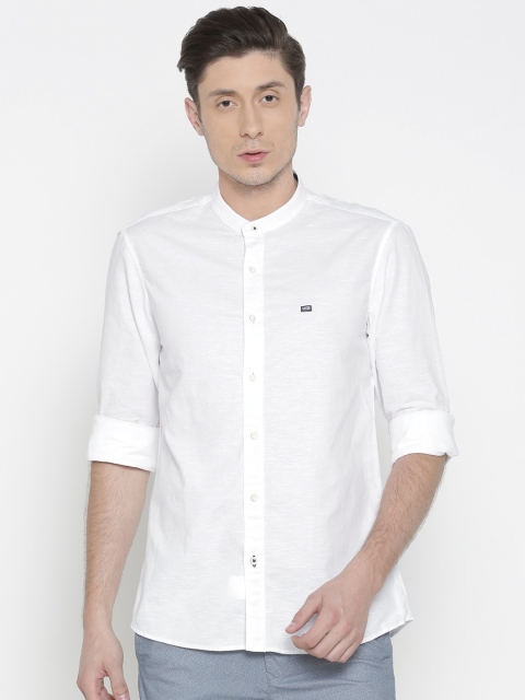 

Arrow Sport Men White Slim Fit Solid Casual Sustainable Shirts
