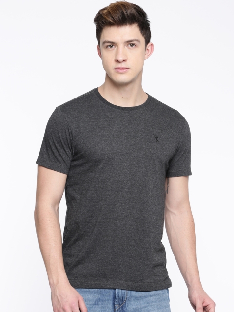 

Arrow Blue Jean Co. Men Charcoal Grey Solid Round Neck T-shirt