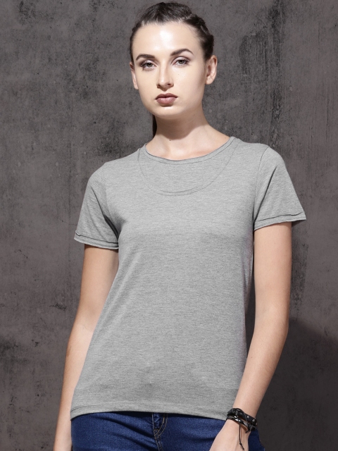 

Roadster Women Grey Solid Round Neck T-shirt