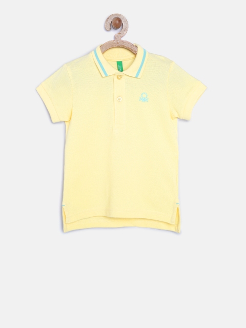 

United Colors of Benetton Boys Yellow Solid Polo Collar T-shirt