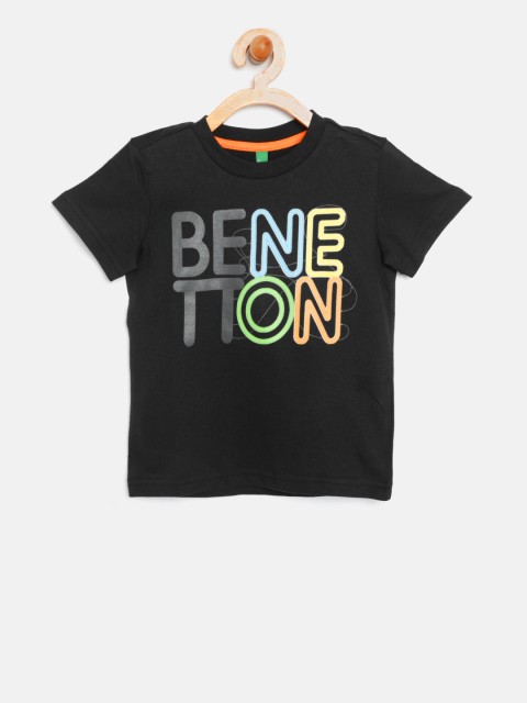 

United Colors of Benetton Boys Black Printed Round Neck T-shirt