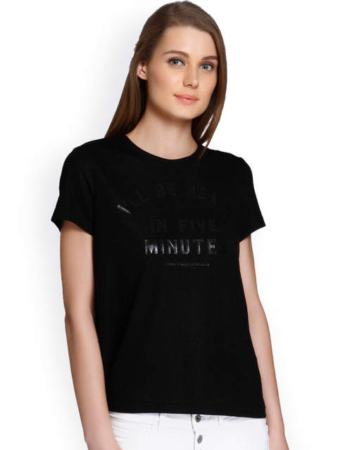 

Only Women Black Printed Round Neck T-shirt