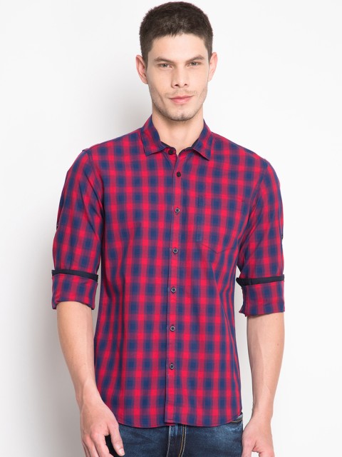

HIGHLANDER Men Red & Navy Blue Slim Fit Checked Casual Shirt