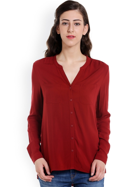 

Only Women Red Regular Fit Solid Casual Shirt