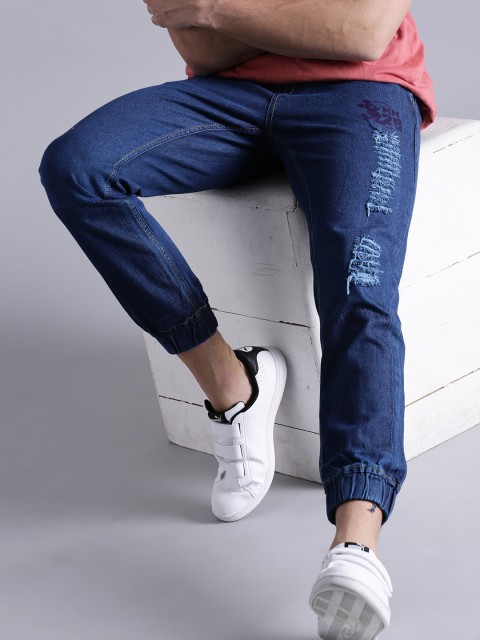 

Kook N Keech Disney Men Blue Jogger Mid-Rise Mildly Distressed Jeans