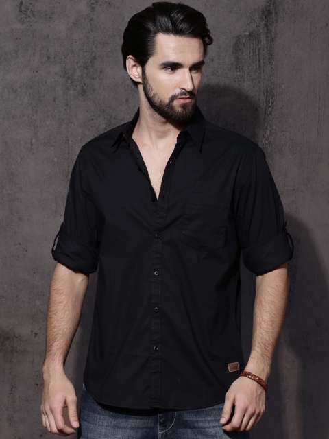 

Roadster Men Black Regular Fit Solid Casual Shirt