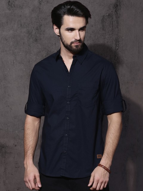 

Roadster Men Navy Blue Regular Fit Solid Casual Shirt