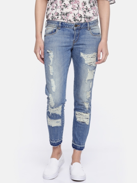 

Vero Moda Women Blue Slim Fit Low-rise Mildly Distressed Jeans