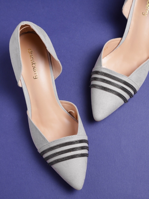 

DressBerry Women Grey Solid Pumps