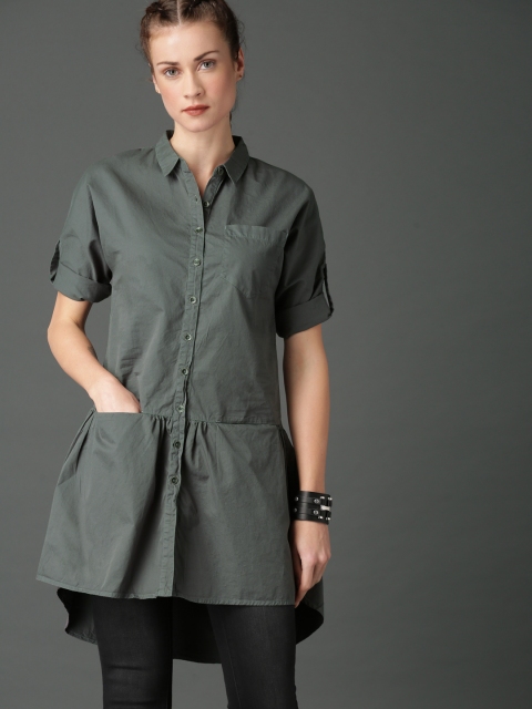 

Roadster Fast and Furious Women Charcoal Grey Regular Fit Solid Casual Shirt