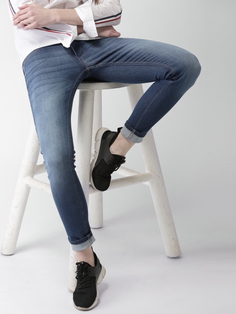 

Harvard Women Blue Narrow Skinny Fit Mid-Rise Clean Look Stretchable Jeans