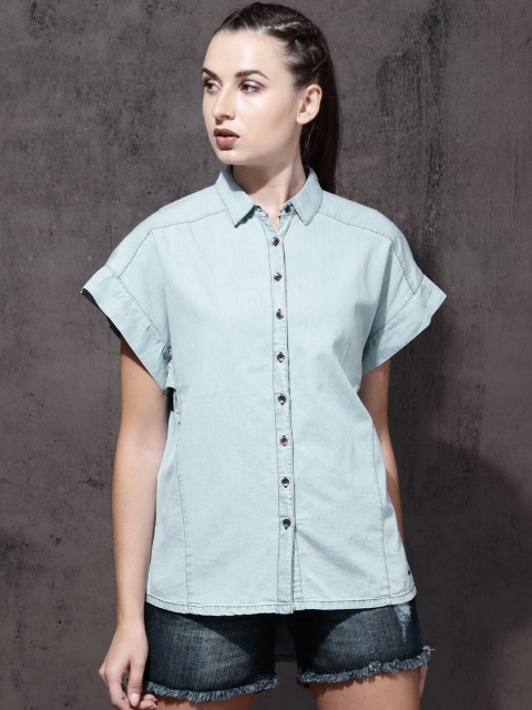 

Roadster Women Blue Regular Fit Solid Casual Shirt