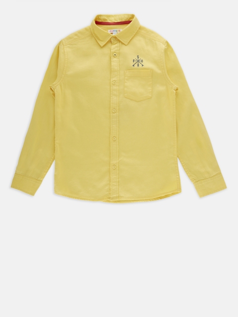 

POPPERS by Pantaloons Boys Yellow Regular Fit Solid Casual Shirt