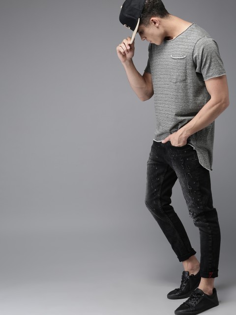 

Moda Rapido Men Grey Striped Round Neck Longline T-shirt