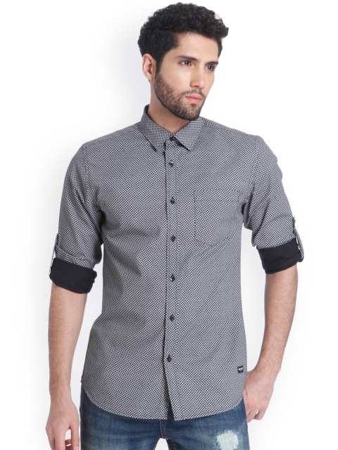 

ONLY & SONS Men Black Standard Slim Fit Printed Casual Shirt