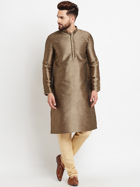 

SOJANYA Men Copper-Toned Self Design Kurta with Churidar