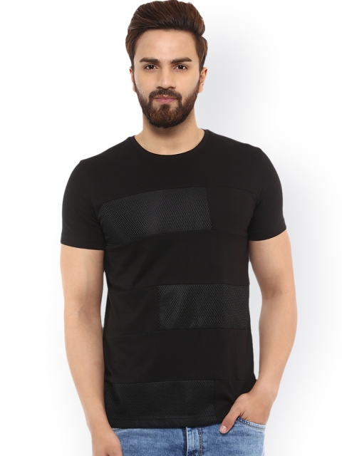

Mufti Men Black Self Design Round Neck T-shirt
