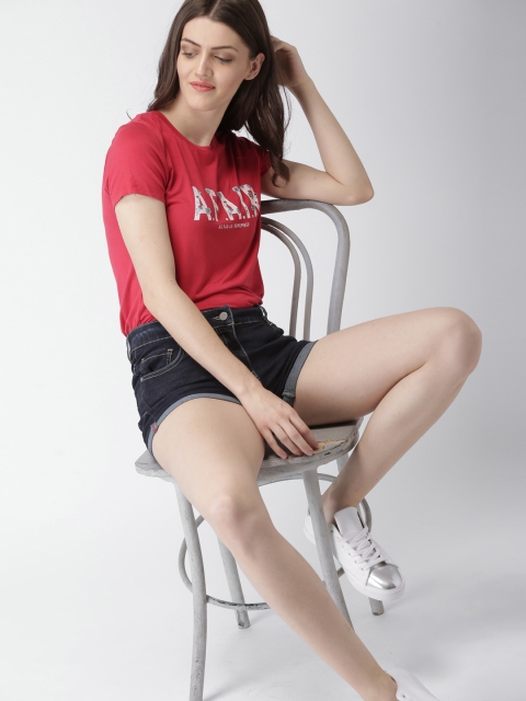 

Mast & Harbour Women Blue Solid Regular Fit Denim Shorts