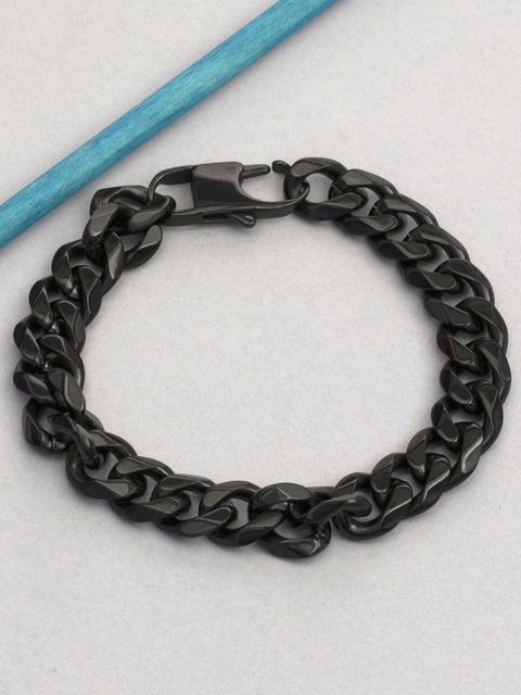 

Peora Black Stainless Steel Link Bracelet