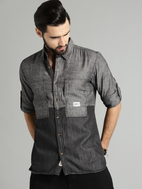 

Roadster Time Travlr Men Charcoal Grey Regular Fit Solid Casual Shirt
