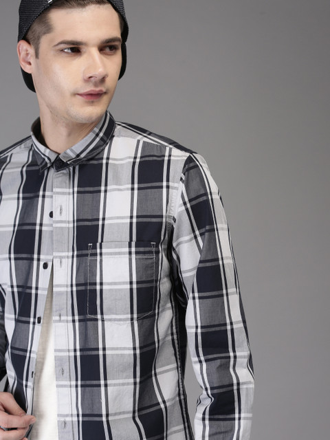 

Moda Rapido Men Navy Blue & Grey Regular Fit Checked Casual Shirt