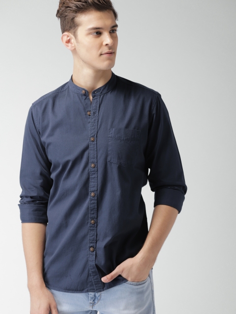 

Mast & Harbour Men Navy Slim Fit Solid Casual Shirt, Navy blue