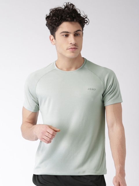 

2GO Men Grey Solid Go-Dry T-shirt