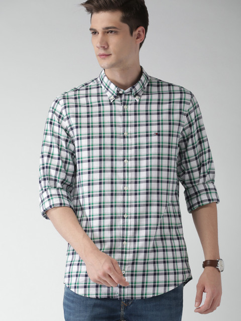 

Tommy Hilfiger Men White & Green Slim Fit Checked Casual Shirt