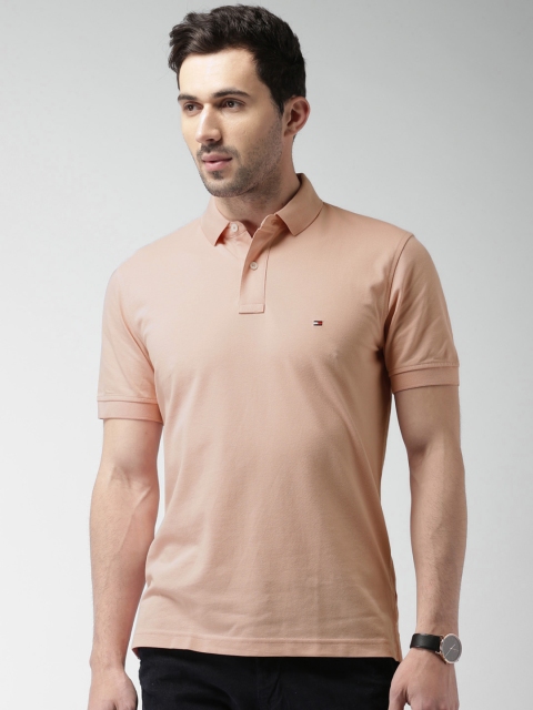

Tommy Hilfiger Men Peach-Coloured Solid Polo Collar T-shirt