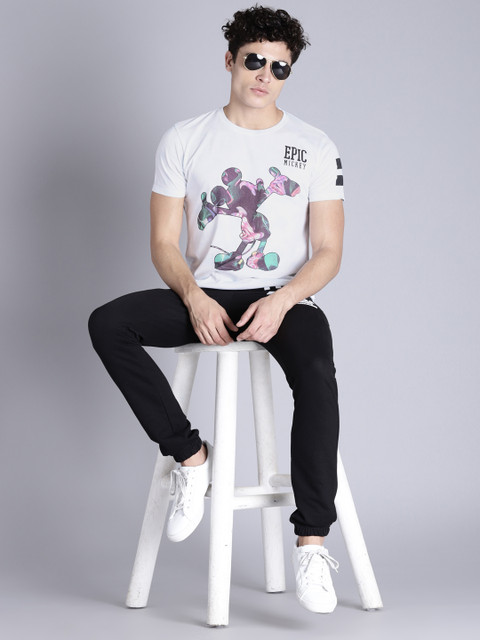 

Kook N Keech Disney Men White Printed Round Neck T-shirt