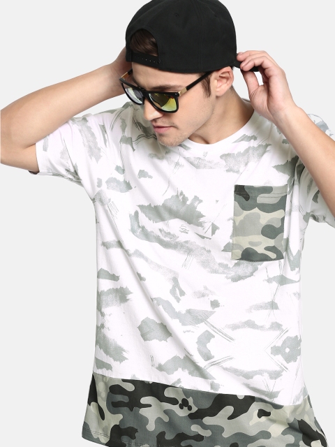 

Kook N Keech Disney Men White & Green Printed T-shirt