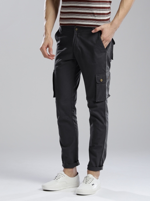 

Hubberholme Men Charcoal Grey Slim Fit Solid Cargos