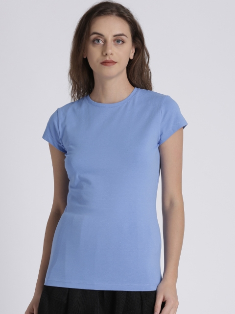 

Splash Women Blue Solid Round Neck T-shirt