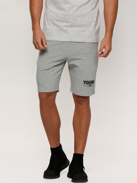 

Splash Men Grey Solid Regular Fit Shorts
