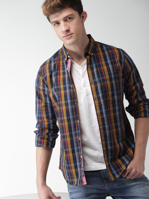 

Harvard Men Navy Blue & Mustard Slim Fit Checked Casual Shirt