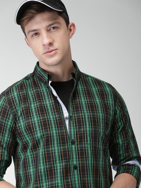 

Harvard Men Green & Black Slim Fit Checked Casual Shirt