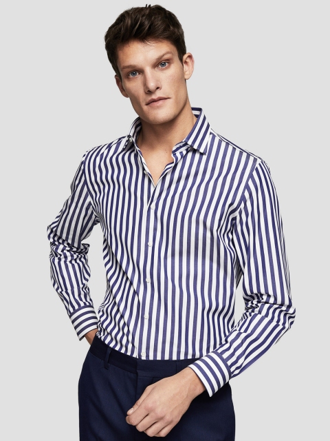 

MANGO MAN Men Blue & White Striped Smart Casual Shirt