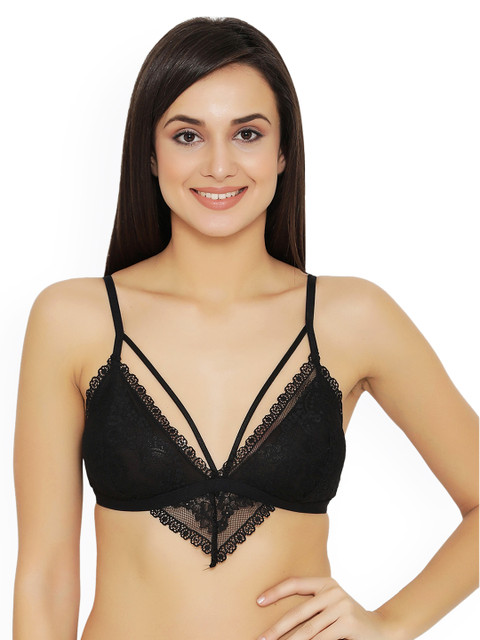

Clovia Black Solid Non-Wired Non Padded Plunge Bra BR1164M13L