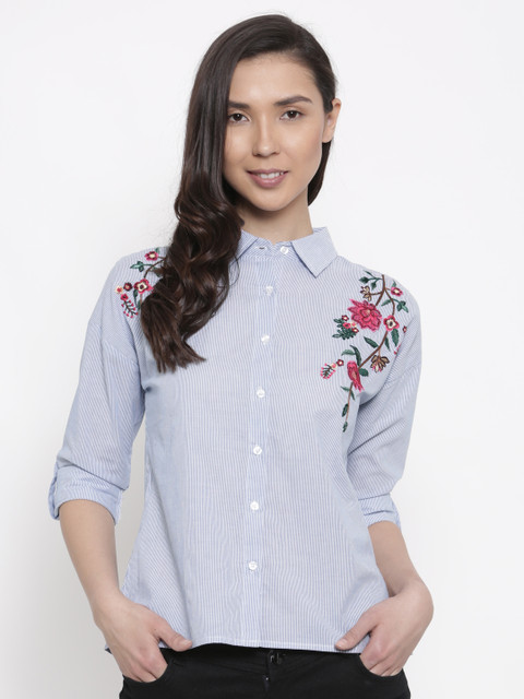 

Lee Cooper Women Blue Regular Fit Striped Casual Shirt