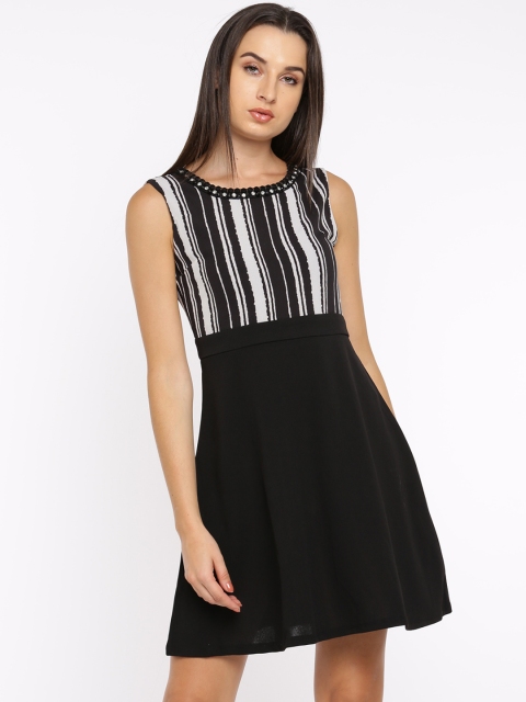 

Deal Jeans Women Black Striped A-Line Dress